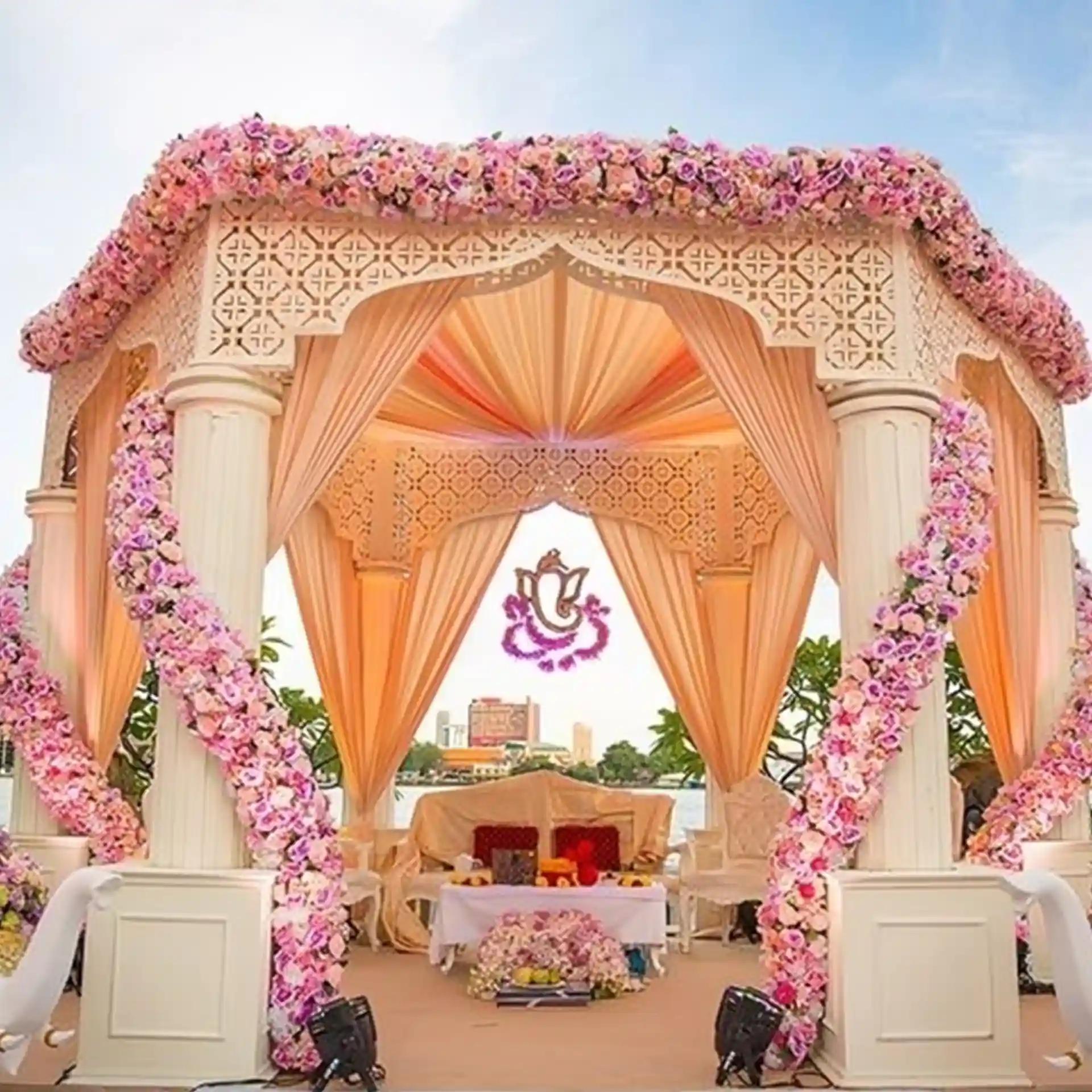 Lounge Area Decor